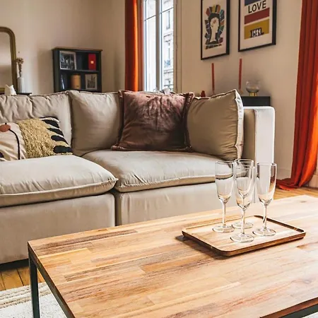 Apartment Elegance Moderne Au Coeur De Place Du Forum
